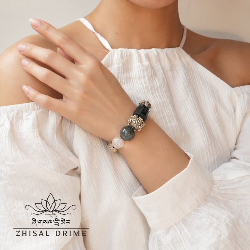 Kongji Sar | Wind & Space Bracelet